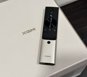 xgimi horizon ultra 4k projector review, XGIMI Horizon Ultra Remote