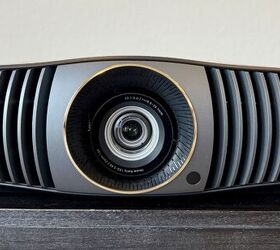 benq w5800 home cinema projector review, BenQ W5800 Projector Front