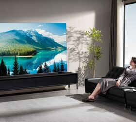 Westin　TCL  PLEX　8台 TCL QM8K Launches With CrystGlow WHVA Panel and ZeroBorder